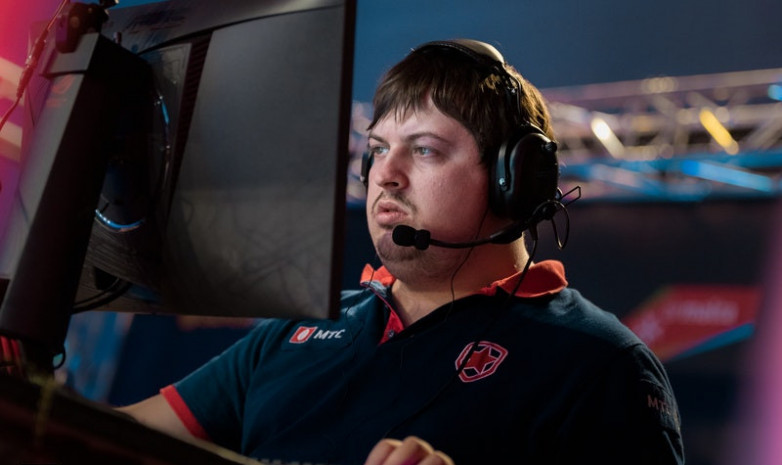 Dosia returns to the stage