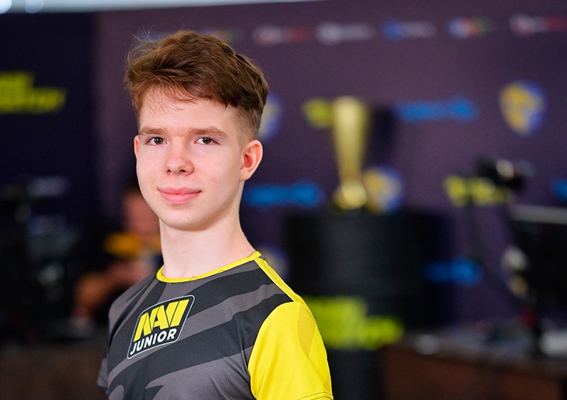 headtr1ck will be the most experienced player in the NaVi Junior roster