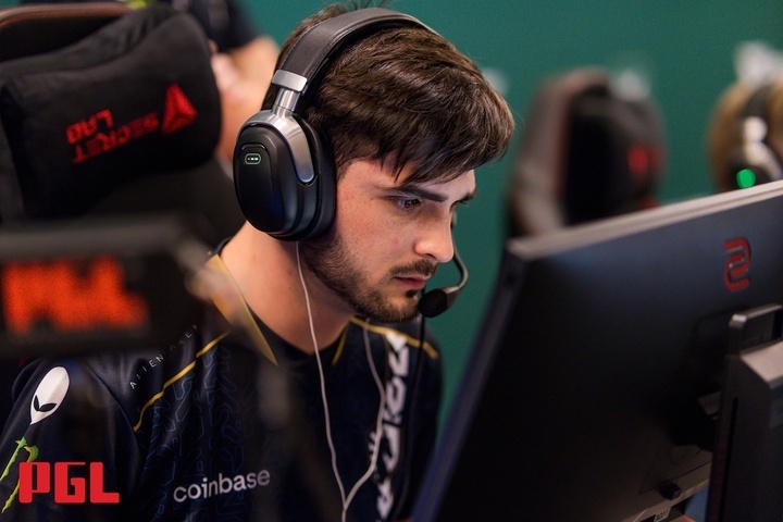 Shox Announced the Composition Of His Team: SmithZz Resumed His Player Career