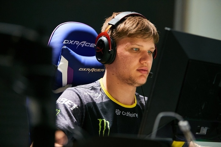 s1mple killed 24 players through smoke or obstacles during the BLAST Premier Spring Groups -  who else have shown themselves in unique achievements?